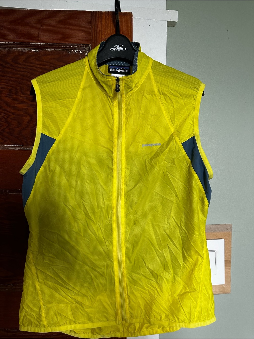 Patagonia Women’s Yellow Lightweight Running/Cycling Wind Vest